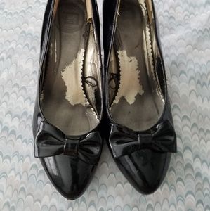 Forever 21 Patent Bow Pumps